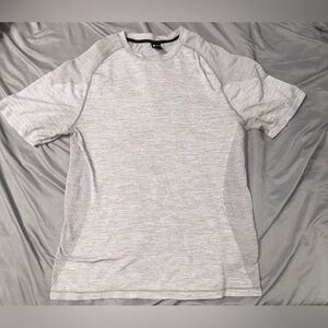 Zella Seamless Performance Activewear Short Sleeve Gray Shirt Mens S [B-76]